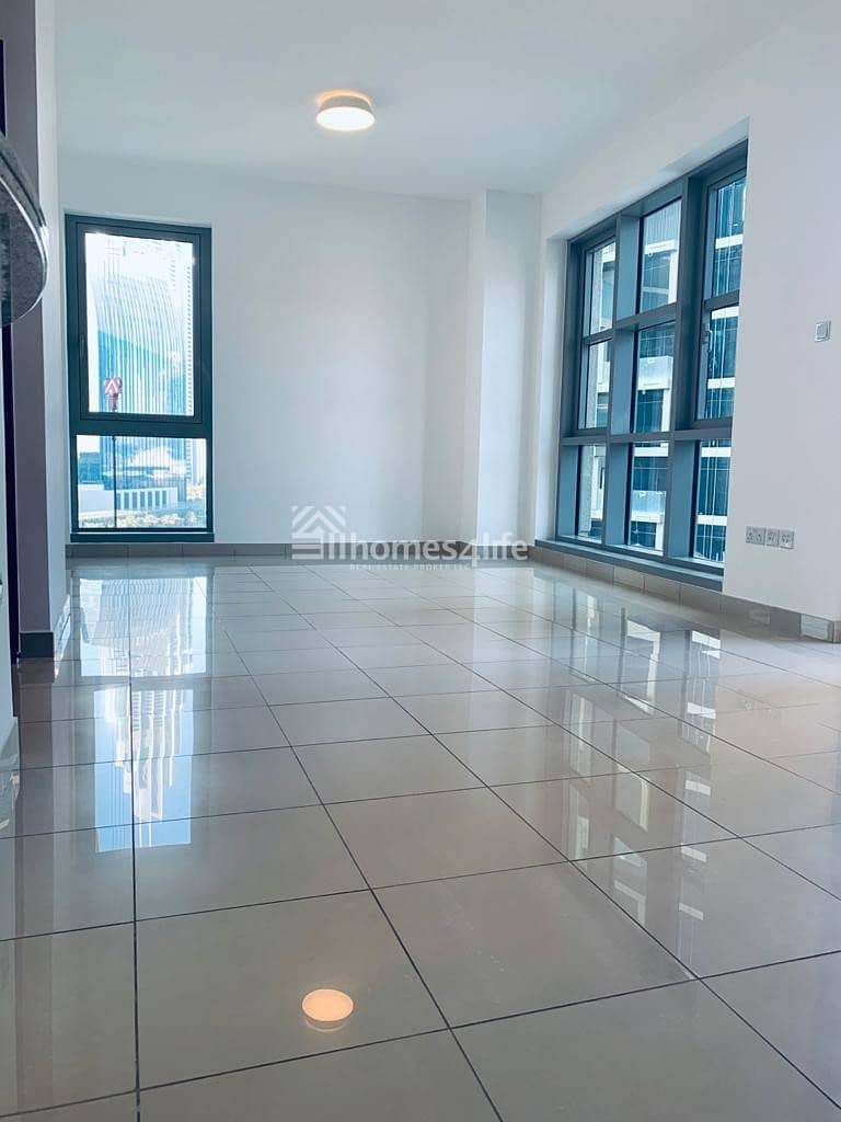 2 Spacious 1Br | Lowest Price|Stand Point Tower |