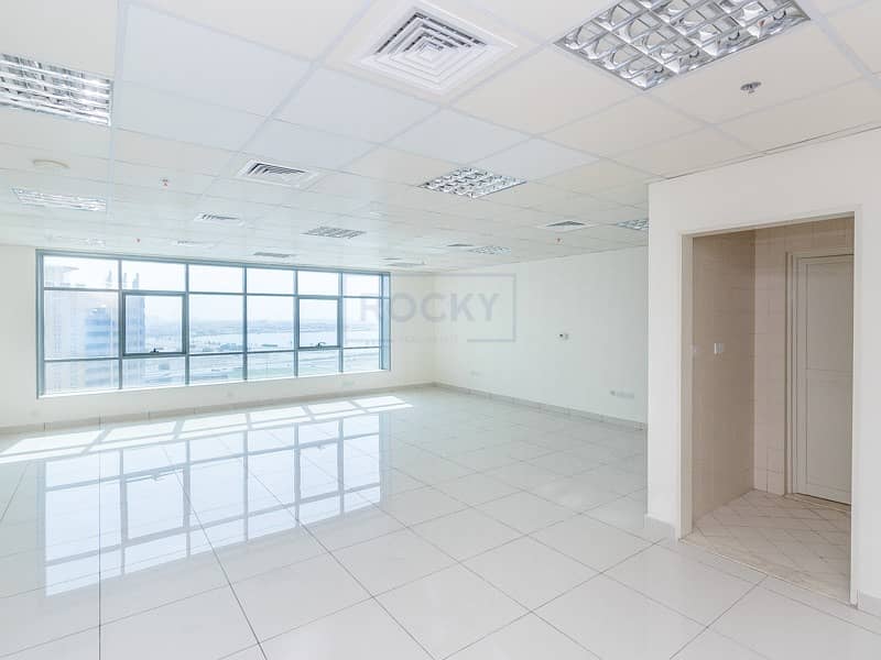 5 100 Sq. Ft. Office with  Central A/C | Sharjah