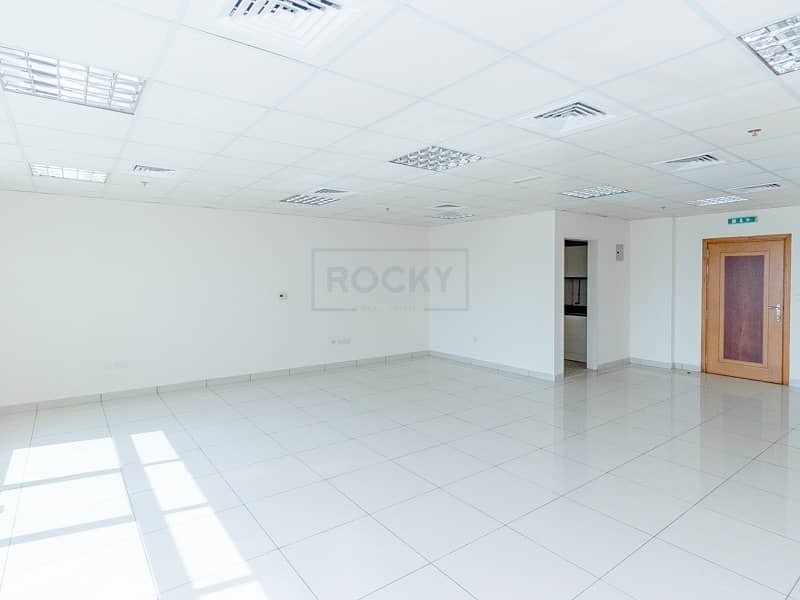 8 100 Sq. Ft. Office with  Central A/C | Sharjah