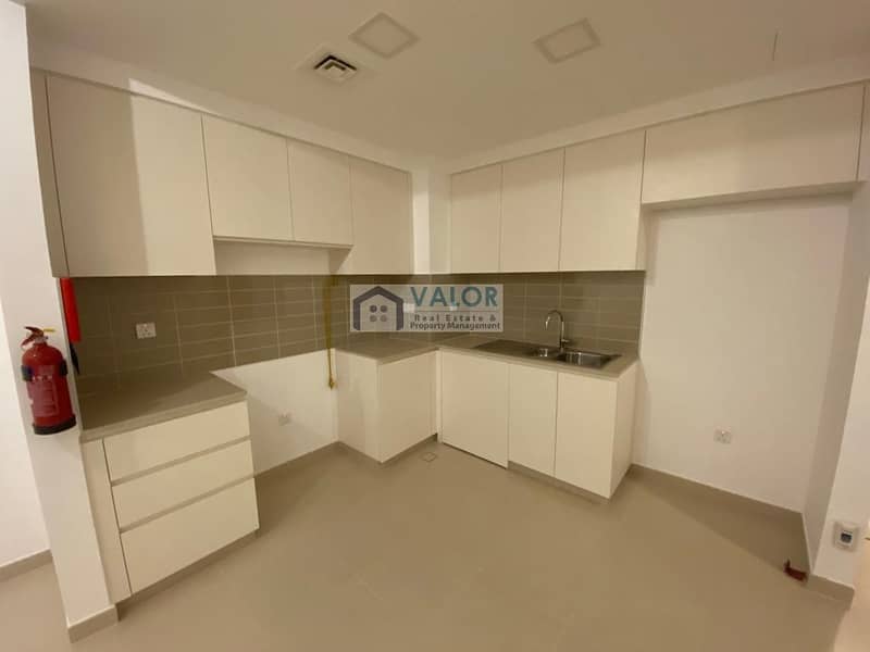 6 Ready to Move-in|Spacious|2BR|With Balcony| Hayat 2