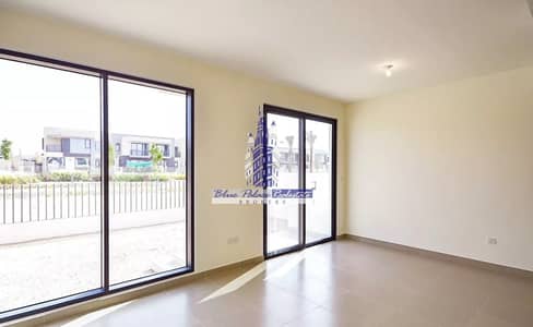 Single Row | Maple Townhouse Type 2E | Rented Single Row | Maple Townhouse Type 2E | Rented