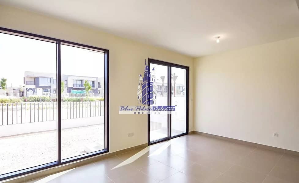 Single Row | Maple Townhouse Type 2E | Rented Single Row | Maple Townhouse Type 2E | Rented
