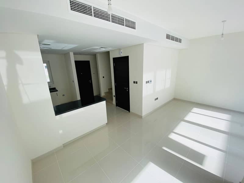 AKOYA BY DAMAC 3 BED ROOM FOR RENT 44/K