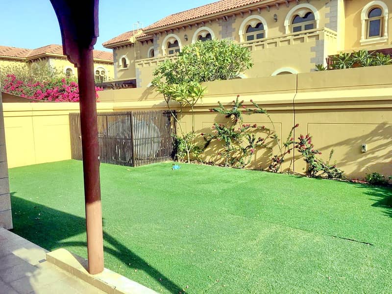 Andalusia Style 3 Bed+Maid+Driver Room Villa In Falcon City