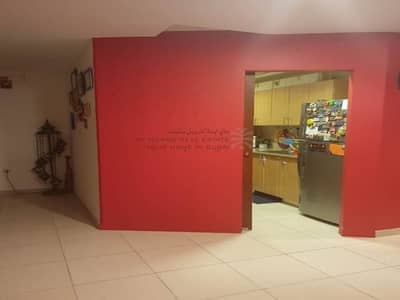 Vacant Dec | Unfurnished | Closed Kitchen Vacant Dec | Unfurnished | Closed Kitchen