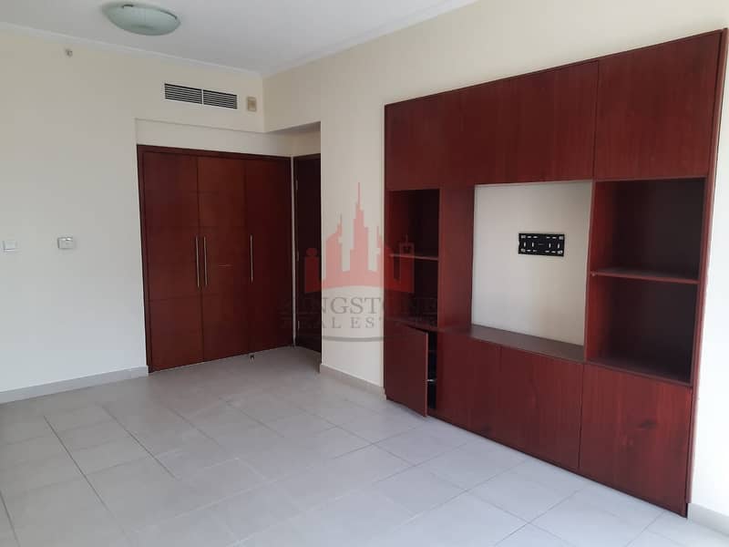 15 Spacious 1Bedroom South Ridge 1 For Rent @