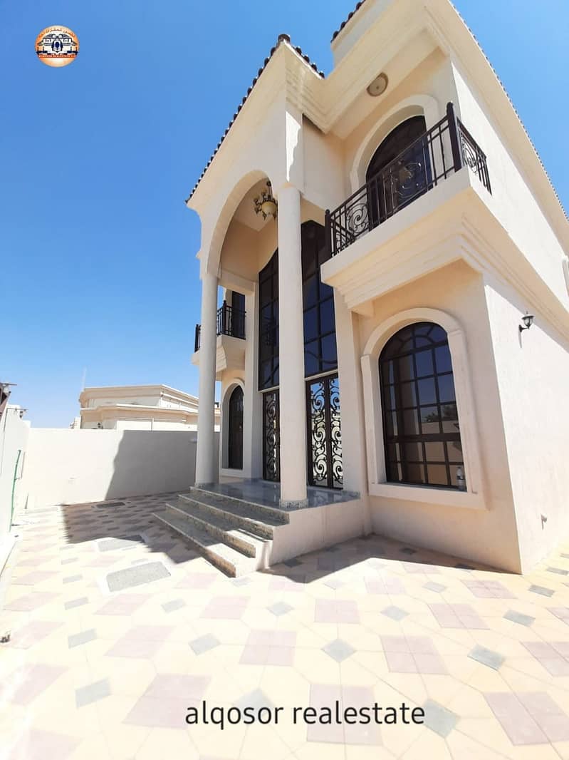 Villa for sale in Ajman, Al Mowaihat area, close to schools, excellent finishes, with the possibility of bank financing