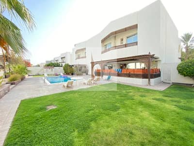 4BR+Maid+Garden+Outside Sitting Area+Shared Pool 4BR+Maid+Garden+Outside Sitting Area+Shared Pool