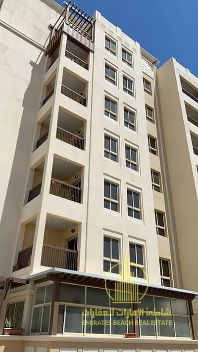 2BHK APARTMENT WITH UNDERGROUND PARKING 2BHK APARTMENT WITH UNDERGROUND PARKING