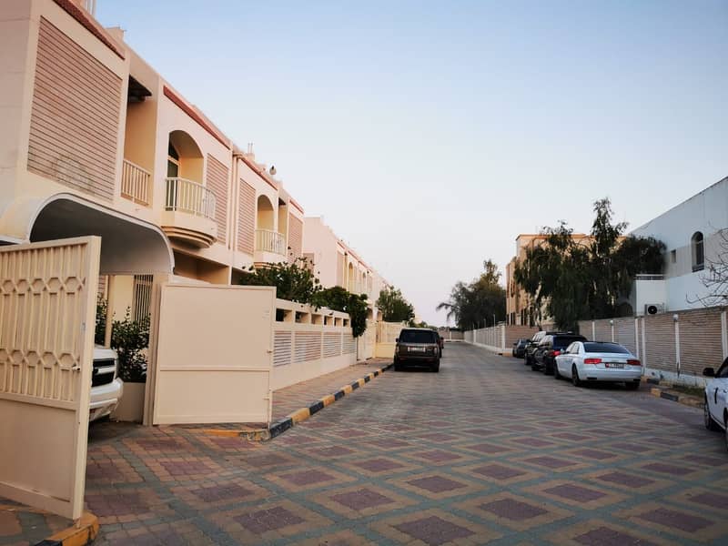 Spacious Duplex Villa in Asharej