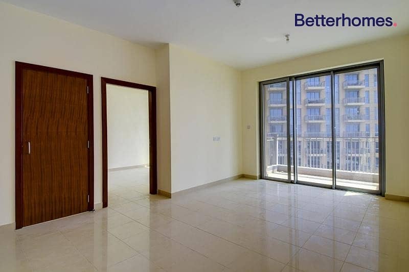 | Unfurnished | 1 Bedroom | Pool View |