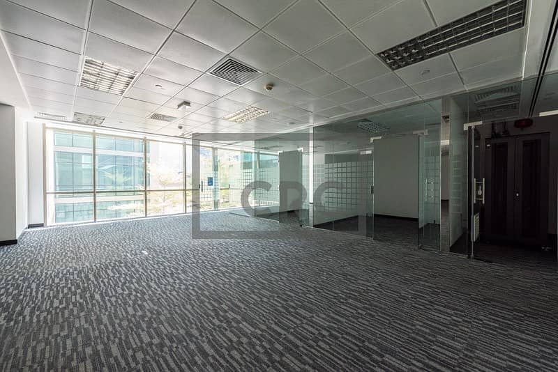 Fitted|Close to metro|One month Free Rent Fitted|Close to metro|One month Free Rent