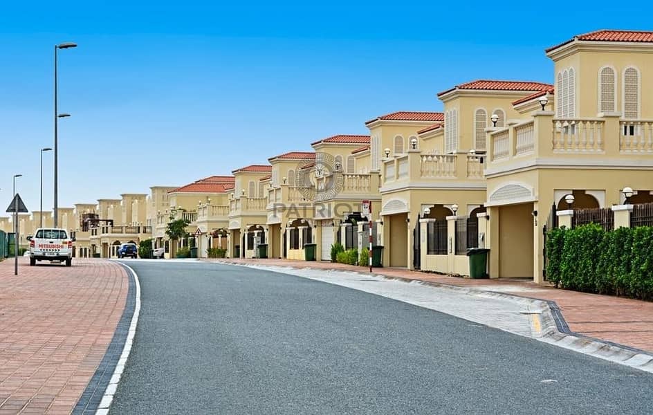 2 Townhouse for sale in Dubai in most beautiful locations
