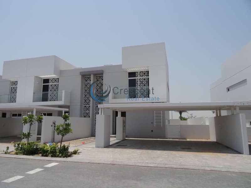 Brand New Corner 3 Bed Townhouse For Sale