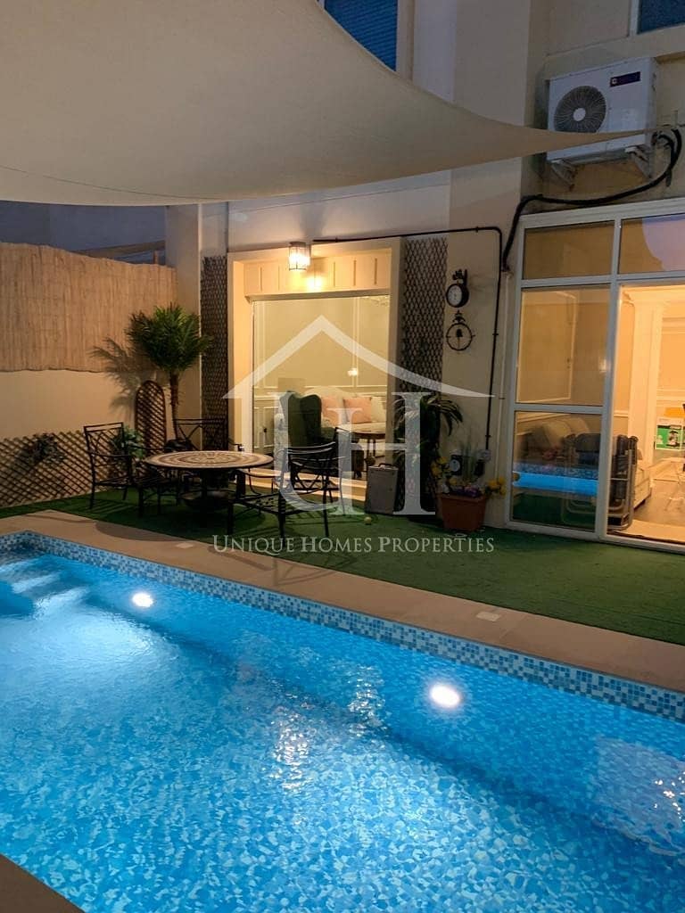 premium villa | Single Row | Swimming pool