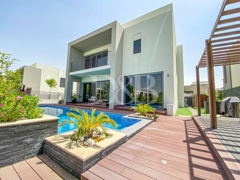 Private Pool | Upgraded | Single Row | 5 Bed