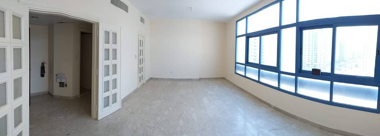 Perfect Offer APT! HUGE! 3BHK + Maid Room in Najda Street 72K