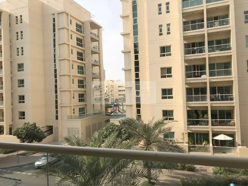 Well Maintained 1BR | Race Course View| Vacant Now