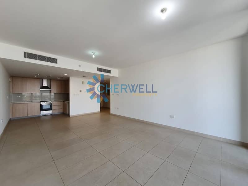 Hot Deal | Luxurious Family Apartment | Vacant