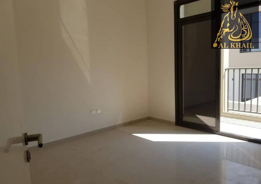 7 MOTIVATED SELLER DEAL 3BHK TOWNHOUSE NO SERVICE CHARGES