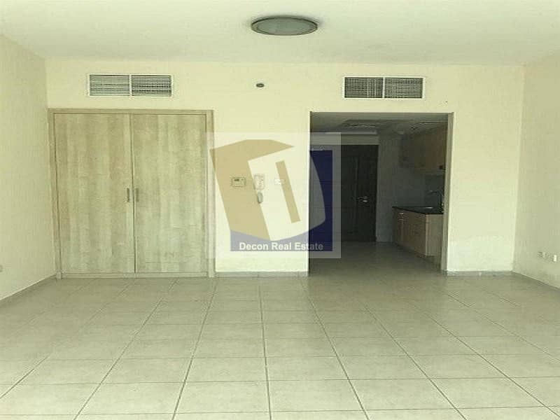 Free Chiller - Open Kitchen Studio with Balcony in Street 1 Free Chiller - Open Kitchen Studio with Balcony in Street 1