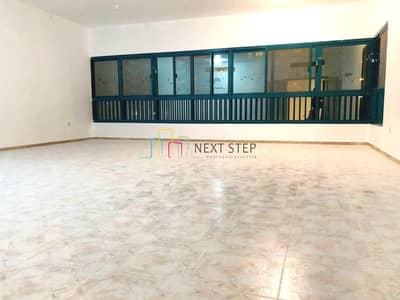 4 Bedroom Flat for Rent in Sheikh Khalifa Bin Zayed Street, Abu Dhabi - Excellent 4 Bedroom with Maids Room & Storage Area 4 Bedroom Flat for Rent in Sheikh Khalifa Bin Zayed Street, Abu Dhabi - Excellent 4 Bedroom with Maids Room & Storage Area