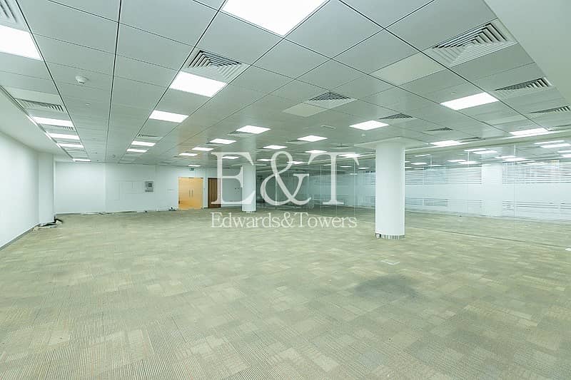 6 Fully Fitted Office For Rent in Emaar Square | DT