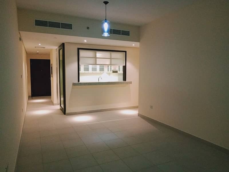 UNIQUE || PARTIAL FOUNTAIN VIEW || HIGH FLOOR ||  SEMI FURNISHED ONE BEDROOM
