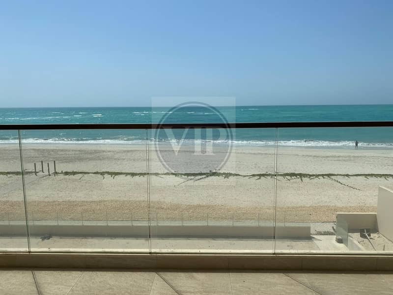 Idyllic 7 BR + Maid's Villa With Direct Beach Access Idyllic 7 BR + Maid's Villa With Direct Beach Access