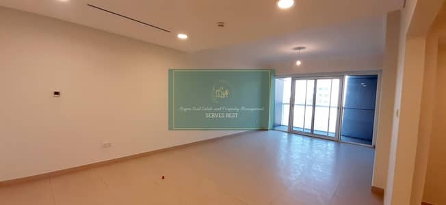 Like New! Huge! 2 Beds/Maid/Balcony & Laundry Like New! Huge! 2 Beds/Maid/Balcony & Laundry
