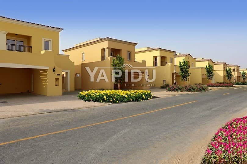 3 bedroom townhouse near completion in Amaranta