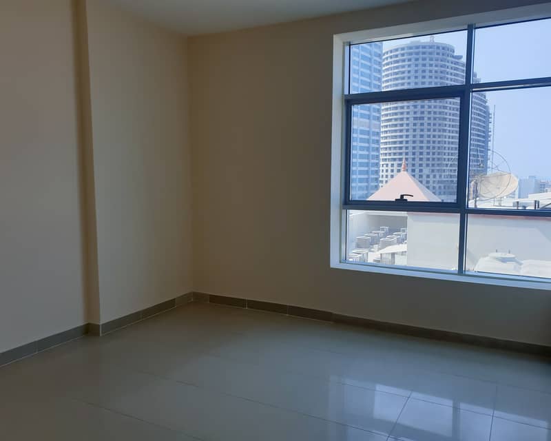 Квартира в Аль Хан，Аль Ихлас Тауэр, 3 cпальни, 55000 AED - 4775626