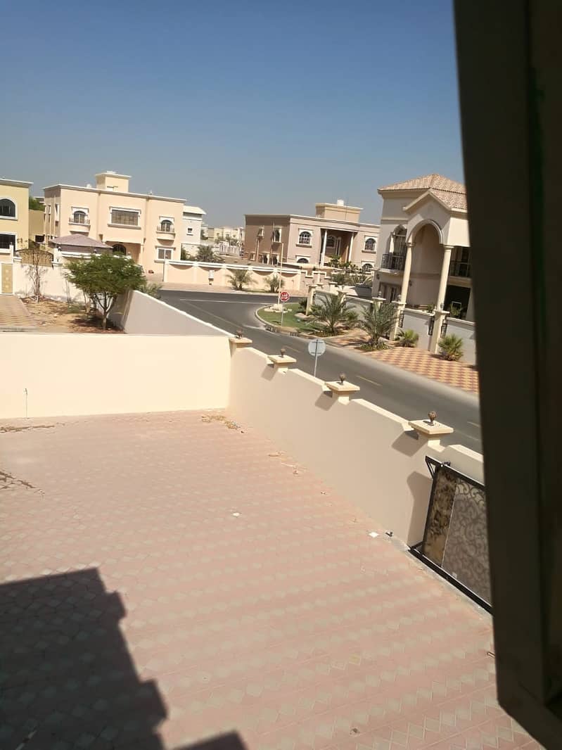 Villa space is very large and rooms areas large size. Villa space is very large and rooms areas large size.