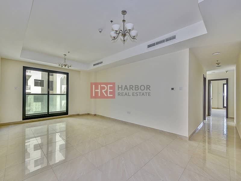 Spacious | Ready to Move-In | Near Metro Station