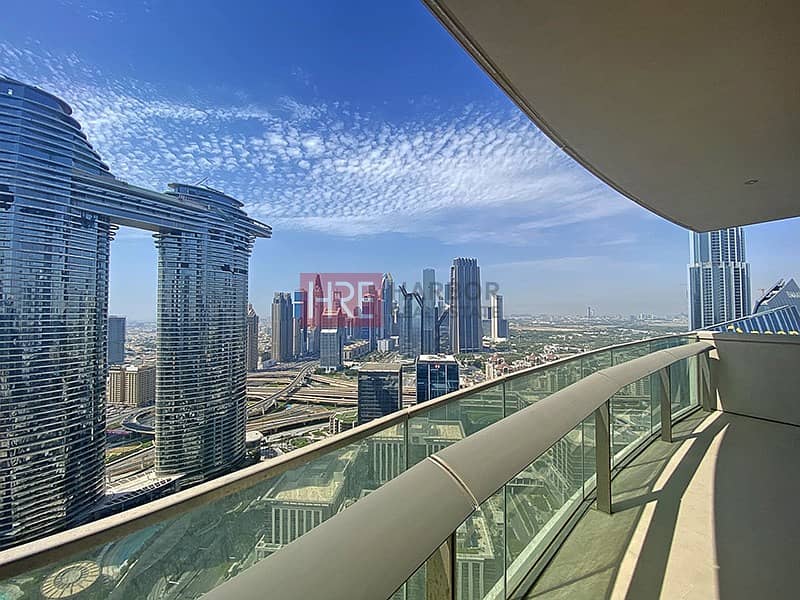 High Floor I Dubai Skyline View I Two Parkings