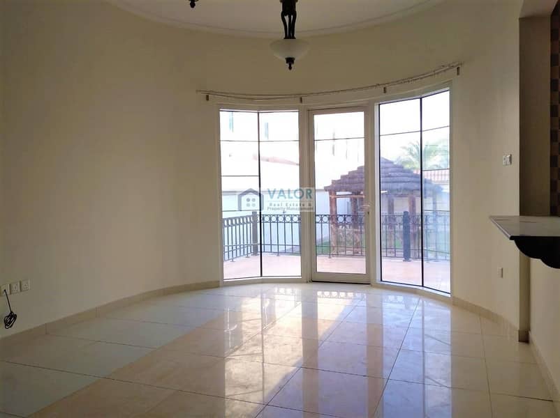 5 Well Maintained|Compound Villa|3BR+Maid|Good View