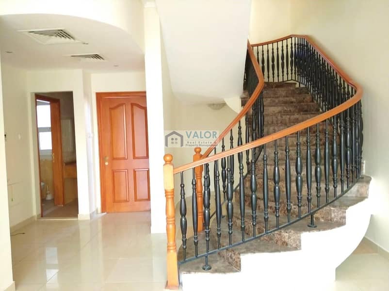 11 Well Maintained|Compound Villa|3BR+Maid|Good View
