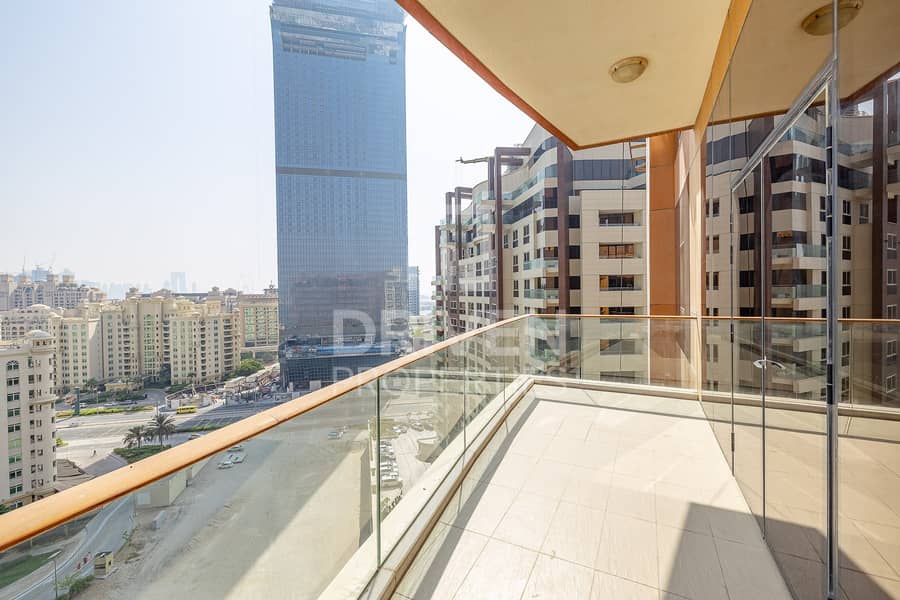 13 Spacious 2 Bedroom Apartment with Sea Views