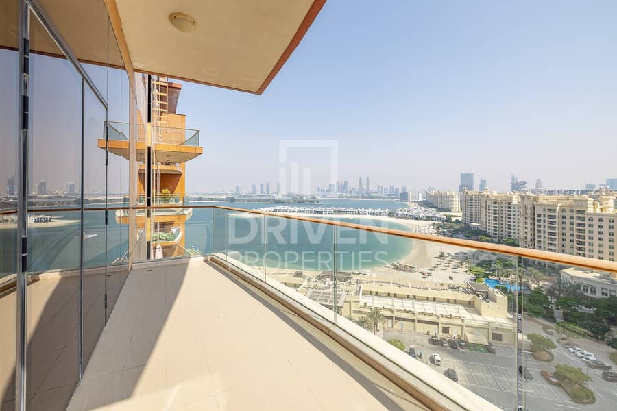 11 Spacious 2 Bedroom Apartment with Sea Views