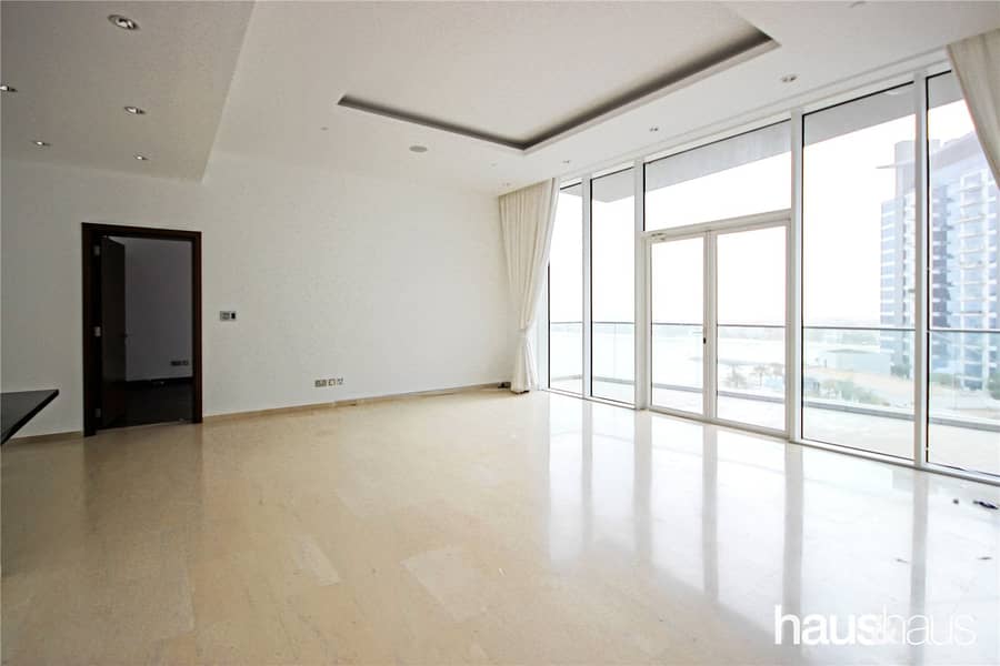 Amazing facilities | Sea Views | Bright | Spacious