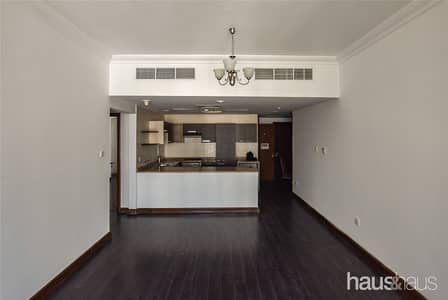 Bright | Built-in storage | Wooden flooring Bright | Built-in storage | Wooden flooring