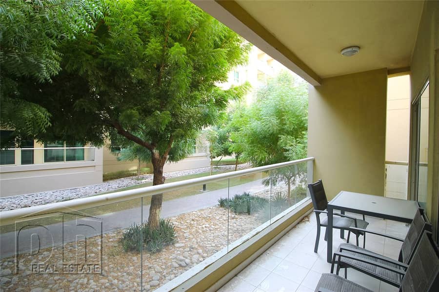 Available Now | Low floor Unit | 2 Bed