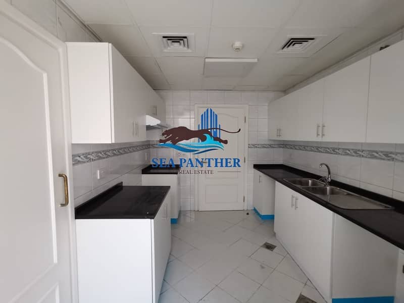 4 2 BR | CHILLER FREE | COMMISSION FREE | DEIRA