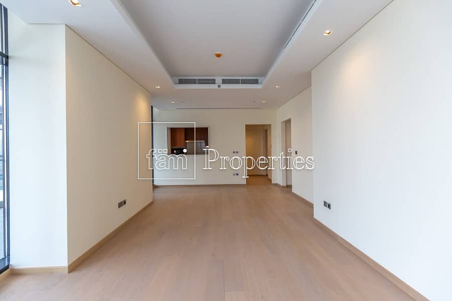 Large corner Layout 1BR Large corner Layout 1BR