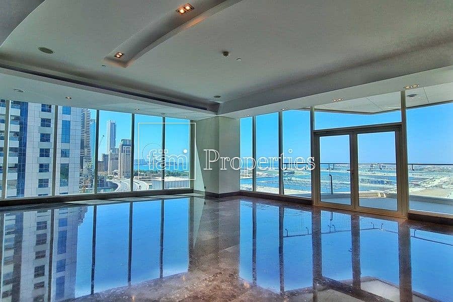 EXCLUSIVE Immaculate Contemporary Half-Floor Flat EXCLUSIVE Immaculate Contemporary Half-Floor Flat