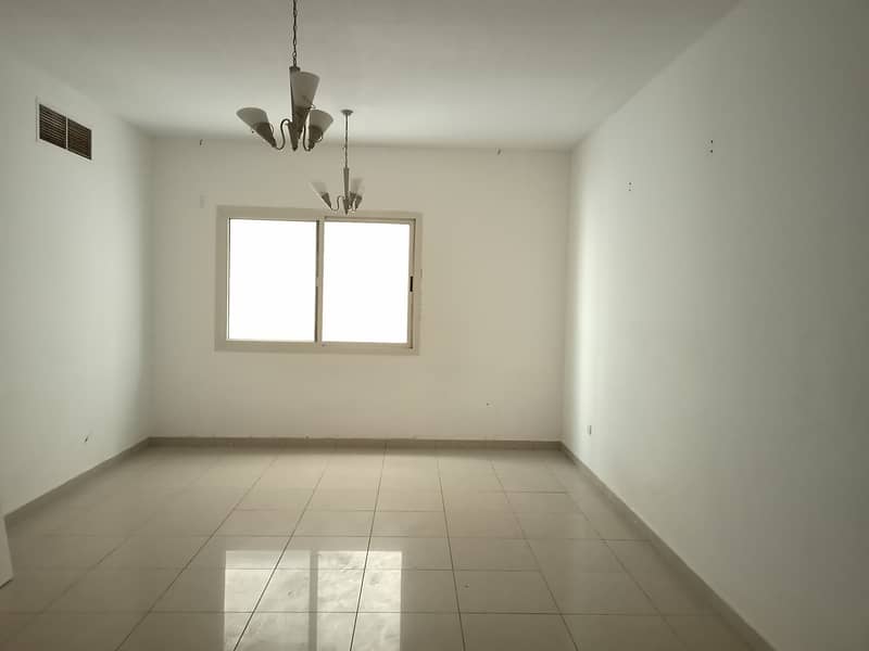 Квартира в Аль Маджаз，Аль Маджаз 3, 2 cпальни, 40000 AED - 4790611