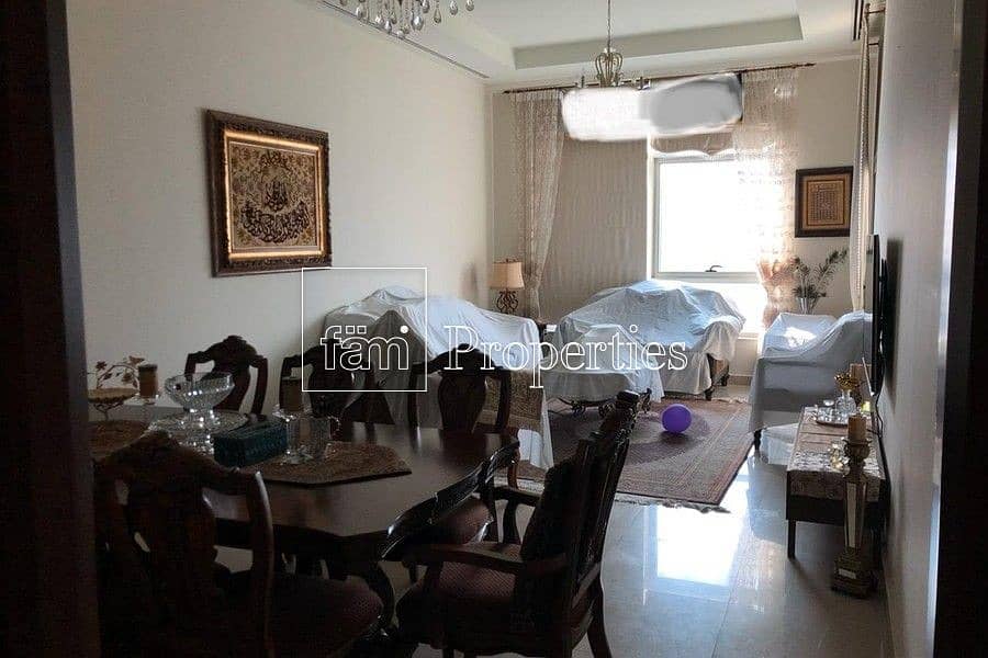 Spacious Apartment in Business Bay with Canal View
