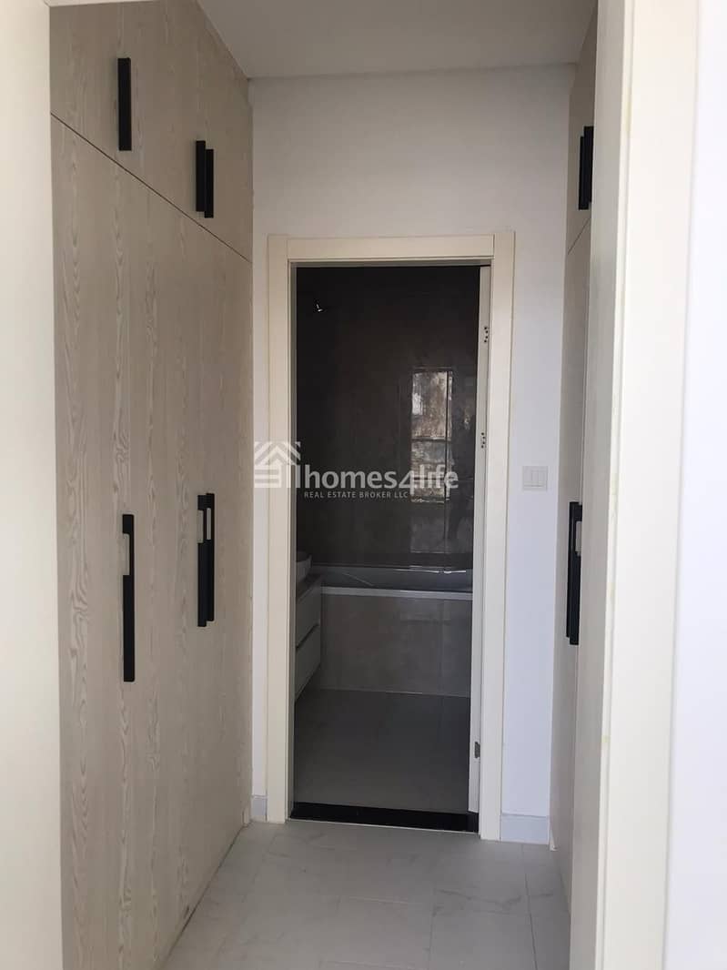 BRAND NEW 4BR TOWNHOUSE BRAND NEW 4BR TOWNHOUSE