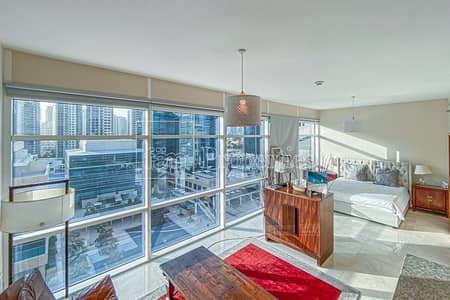 Studio for Rent in Business Bay, Dubai - Large Studio Fully Furnished Studio for Rent in Business Bay, Dubai - Large Studio Fully Furnished