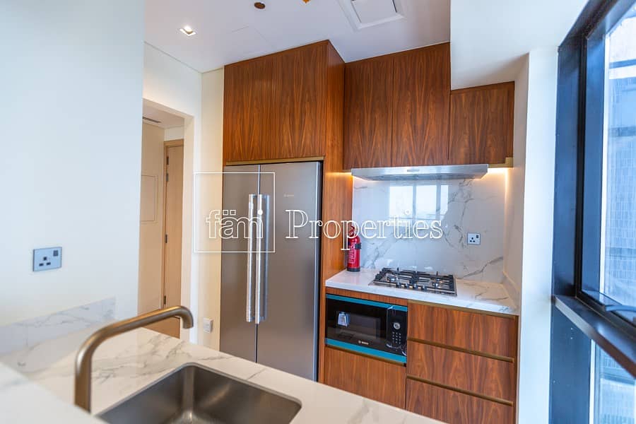 Elegantly Designed Unit I Spacious I Brand New Elegantly Designed Unit I Spacious I Brand New